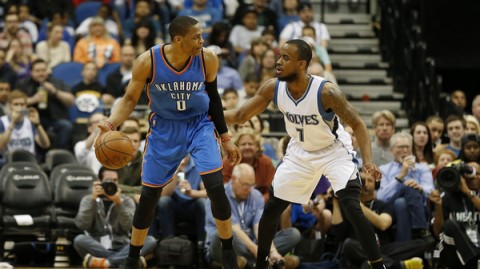 三分雨浇灭西部第一！森林狼主场123-111爆冷大胜雷霆