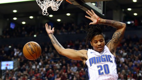 魔术这青春风暴太猛！黄蜂主场被打懵，三球伤退成转折点