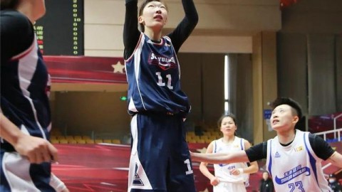 浙江主场惨败山西，董可尔空砍21分难救主，这一夜球迷心里不是滋味