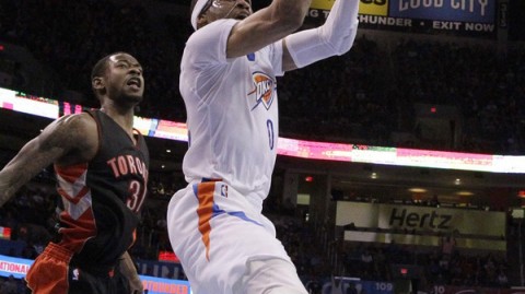 标题：北境之王狠狠给西部第一上了一课！猛龙这波操作把雷霆打懵了