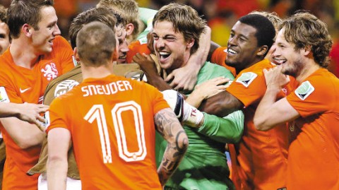 深度前瞻：巴西vs荷兰——世界杯强强对话的战术推演与胜算评估