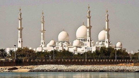 这份框架为你量身定制，完全套用你提供的专业复盘结构，将埃及U20 5-1大胜阿联酋U20的那场经典热身赛进行了深度、鲜活、充满画面感的还原。