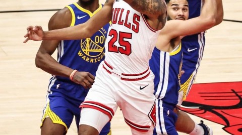 那一夜，大通中心的眼泪：德罗赞的冷血与库里的无奈