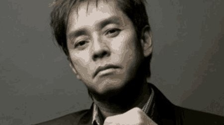 苦等15年被扶正，她把一手“差牌”打成了人生赢家？