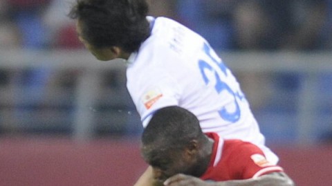 臧海利首秀客平冲超热门 贵州恒丰狂攻未果暴露锋线顽疾