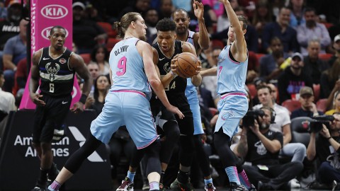 雄鹿主场浇灭热火，那个叫波特的家伙把密尔沃基的天捅了个窟窿！