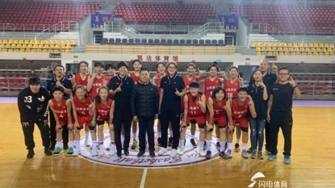 长沙贺龙体育馆这晚爆满！京津德比背后的温情与残酷，你看到了吗？