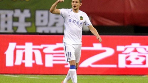 中超第4轮｜升班马连斩冠亚军！辽宁铁人主场2-1力克北京国安