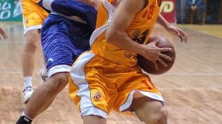 上海滩的“猪肉炖粉条”味儿：山西末节哑火，洛夫顿这块“小秤砣”压垮了天龙