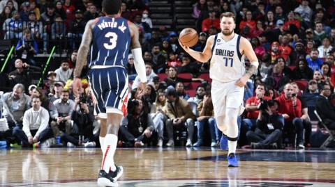 独行侠VS火箭这场冬至大战，看得我血压都高了！