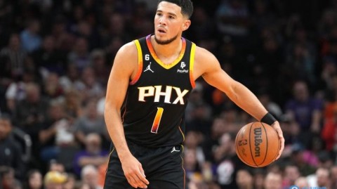 布克这记三分，把麦迪逊广场花园都打哑巴了！太阳险胜尼克斯豪取七连胜