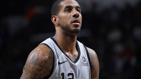 哎呀妈呀，说起12月9号那场芝加哥公牛跟圣安东尼奥马刺的常规赛，我这心到现在还扑通扑通跳呢！这场球赛简直比咱们重庆的火锅还刺激，从头到尾都是戏！