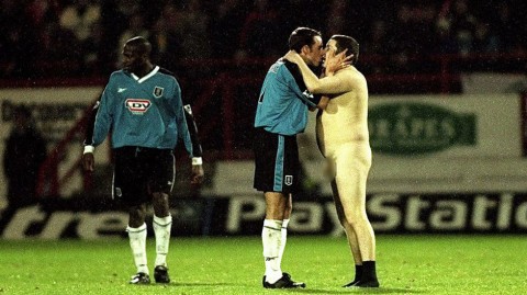 麦克托米奈第86分钟替补绝杀！曼联客场2-1力克维拉，阿莫林迎来执教首胜