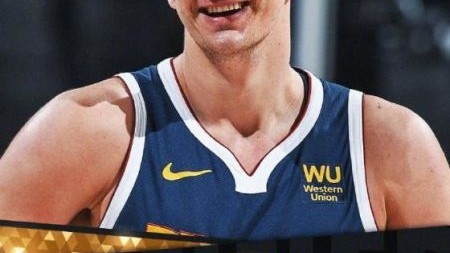 雄鹿死里逃生！老鹰末节反扑功亏一篑，这剧情比电影还刺激