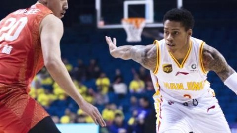 于德豪请神请到“克莱”？山东男篮这一战赢得真不踏实，但六连胜确实香！