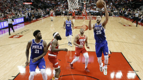 被“临时工”逼到绝境！火箭这胜仗吃的太狼狈，伊森犯满离场那刻我才读懂乌度卡的赌局