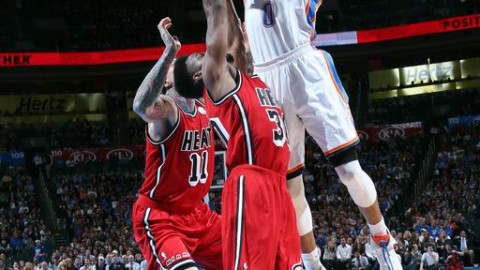 雷霆青年军客场掀翻老鹰，这球看得我心脏受不了！