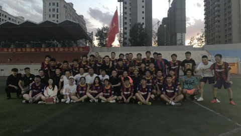 北大五虎折翼钱塘，那一夜昂萨尔的眼睛比分数更刺眼