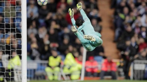 那个夜晚，他在亚特兰大禁区边上跳舞