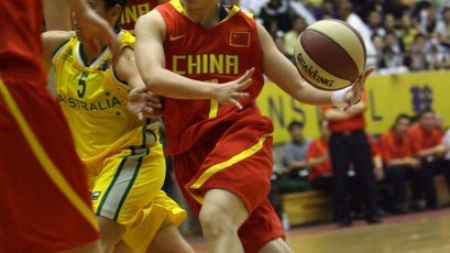 西安女篮这场球看得我嗷嗷叫，杨舒予简直“开挂”了一样！