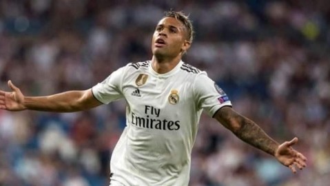 皇马2-0圣洛伦索夺2014世俱杯 22连胜四冠王完美收官