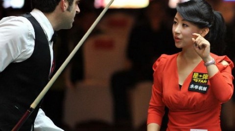 回眸经典  潘晓婷9球绝地逆转奥沙利文：从0-4到7-6，“九球天后”捍卫主场荣誉