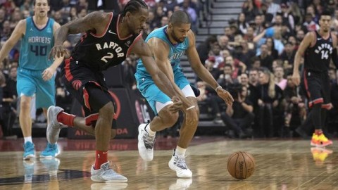 那场球看得我真是又乐又气！猛龙“欺负”黄蜂小孩班子，范乔丹这数据绝了