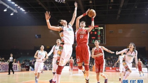 富顺那个夜晚，四川女篮用骨头硬过上海滩，刘禹彤回家却带不走胜利