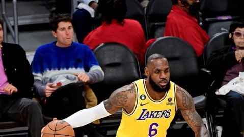 湾区夜空下的“北卡黑猫”传承：埃奇库姆用麦迪的方式，亲手送别了麦迪队！