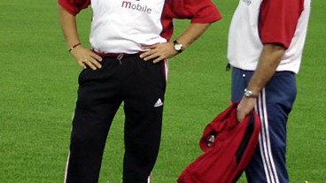 算错一球，提前告别世界杯——7比0狂胜香港仍遭淘汰，国足输给了自己