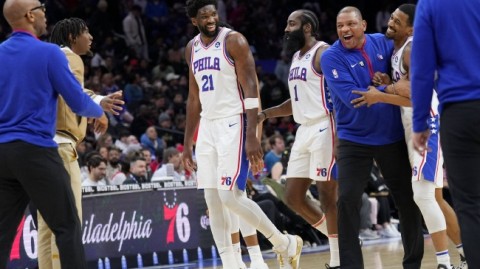 费城炼钢炉烤糊北境之王！12月20日这场球看得我血压飙升又直呼过瘾