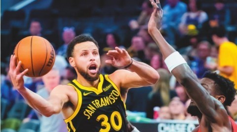 玫瑰花园的“水花”余韵：当利拉德的三双遇上普尔的38分，这场球输得没脾气