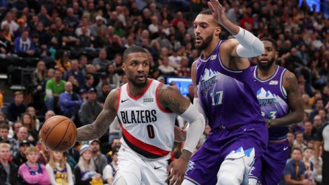 这瓜保熟！12月4日开拓者vs爵士录像，西蒙斯杀疯了，爵士最后演砸了！