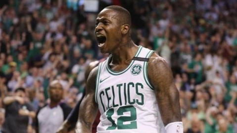 平安夜这场硬仗，森林狼把绿军主场给“拆”了？咱唠唠这口气！