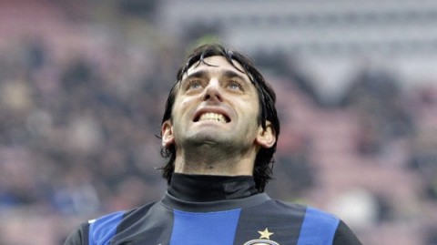 标题：俄超第23轮·马哈奇卡拉迪纳摩 2-2 巴蒂卡｜客场先进球后遭连扳两球，巴蒂卡连胜势头被终结