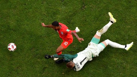 英格兰3-0完胜瑞士，三狮军团延续43年不败金身