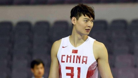 主场惨遭“双杀”！张家口体文旅三节崩盘，哪怕奥库凿穿内线也带不动？