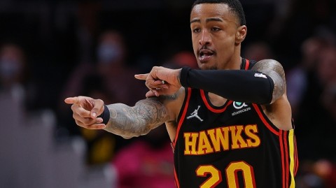 这场附加赛把巴克利的脸都打肿了！老鹰客场撕碎热火，这剧本你敢信？