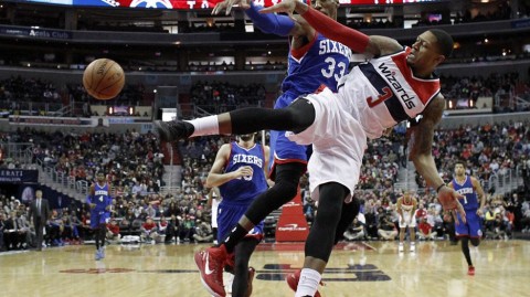 撕裂之城没撕成！大帝攻陷摩达中心，费城这波四连胜来得真叫一个险