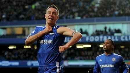 切尔西客场2-1逆转斯托克城，威廉卡希尔联手导演绝杀，争冠主动权再巩固