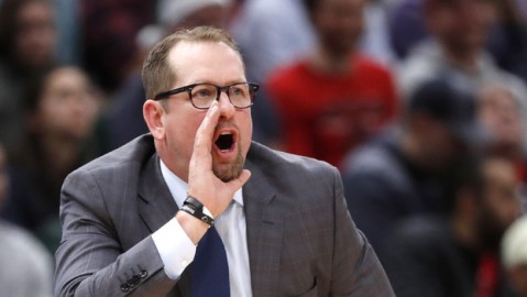 黑尔默斯认同药厂管理层的决定，滕哈赫上岗的时候没有考虑清楚