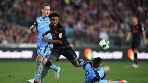 酋长惊魂夜：佩佩弑旧主，道曼难救主，阿森纳2-3比利亚雷亚尔遭遇连败