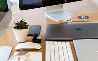 大破铁通阵！浓眉爆砍41+20夺魁，詹姆斯老少配打服步行者，这50万花得太值了